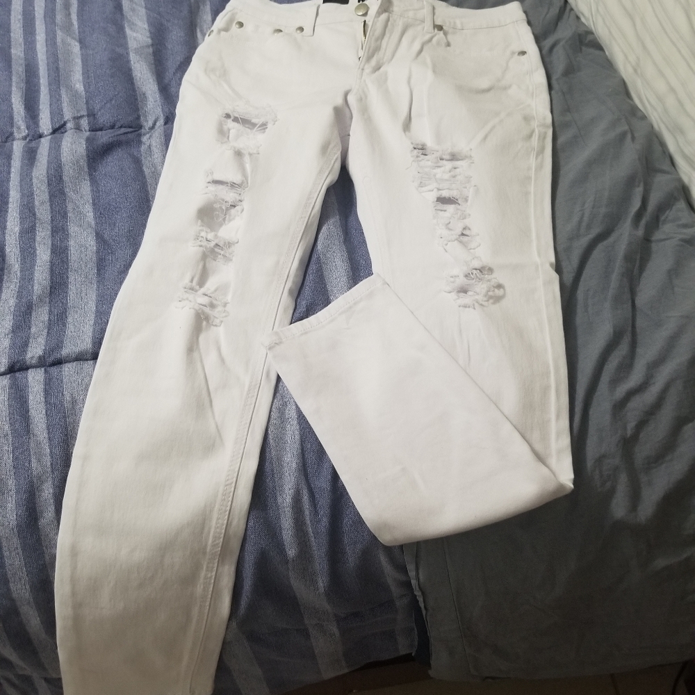 White jeans new with tags on